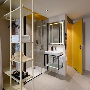 Standard Zimmer mit zwei Einzelbetten